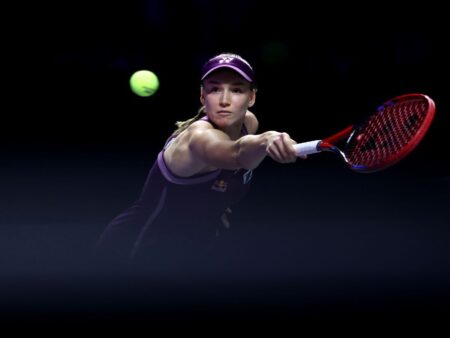Elena Rybakina, o performanță impresionantă la WTA Finals în fața dublei finaliste de Grand Slam din 2025! » Victorie în mai puțin de o oră