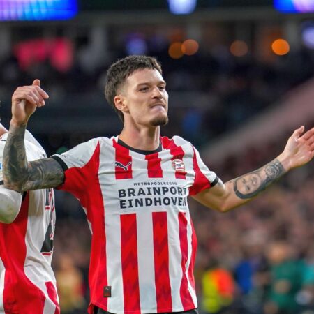 PSV, confruntare în Liga Campionilor » Dennis Man va fi titular