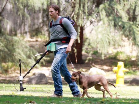 Tom Brady, fostul star al fotbalului american, a dezvăluit că și-a clonat câinele.