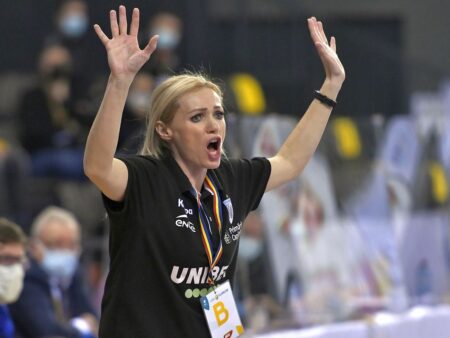 Noul antrenor de la CSM București: „E o surpriză, nimeni nu se aștepta la asta”