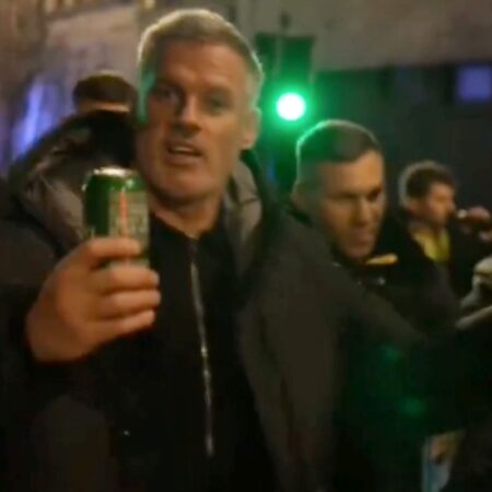 Jamie Carragher, interzis de Manchester City pe Etihad alături de fanii Borussiei Dortmund