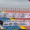 Fanii FC Bihor au observat un moment de reculegere în memoria lui Emeric Ienei, înaintea meciului cu CS Tunari.