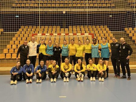 Minaur Baia Mare a suferit o înfrângere în manșa tur a play-off-ului pentru grupele Ligii Europene EHF la handbal feminin.
