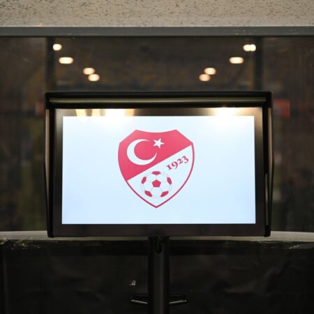 Jucători de la Galatasaray și Beșiktaș, implicați într-un scandal masiv de pariuri!