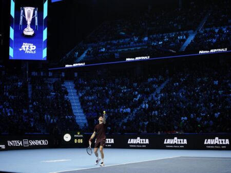 Doi fani au decedat la Turneul Campionilor