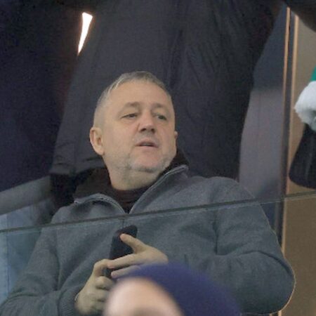 „Ne merităm destinul, opțiune kamikaze” / „Va fi precum Charalambous la FCSB”