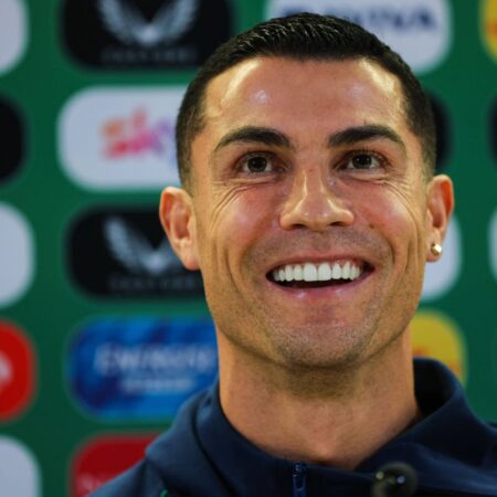 „Priviți prea multe filme”