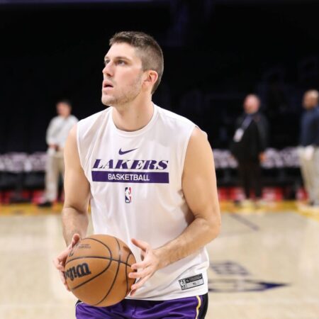 După experiențe la cimitir și în livrări, un baschetbalist cu experiență în NBA s-a alăturat echipei rivale U-BT în Euroligă.