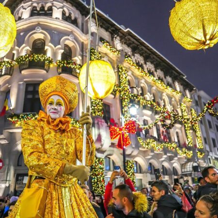 „Puteți explora și binecunoscutul târg de Crăciun”