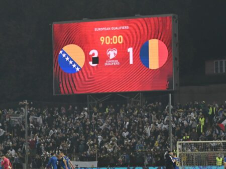 Două motive pentru care meciul România – San Marino se desfășoară fără miză. Stadionul din România comparat cu arena de la Zenica.