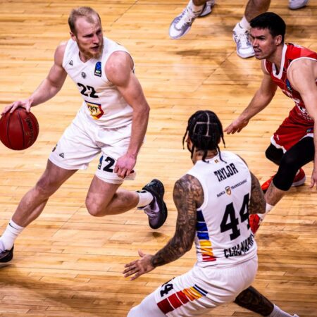 Transmisiune live. U-BT Cluj-Napoca – Hapoel Ierusalim, confruntare esențială în EuroCup