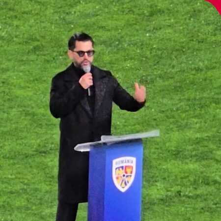 Cezar Ouatu a cântat imnul României înainte de partida cu San Marino.