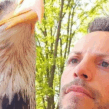 Dresorul acvilei lui Lazio a început în cele mai nefavorabile condiții: laude aduse lui Mussolini