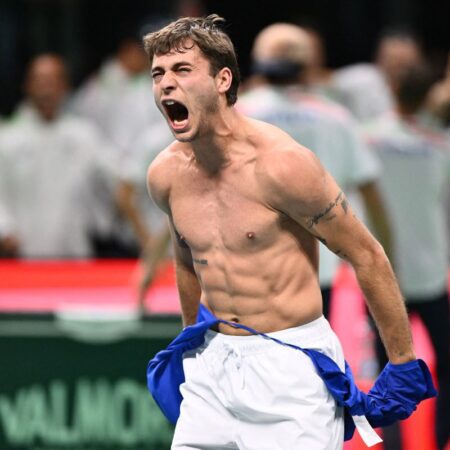 „Am învins luptând cu sânge în gură”