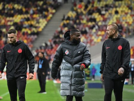 O nouă prestație slabă în transferul vedetei de la FCSB! Care este problema: „Se observă”