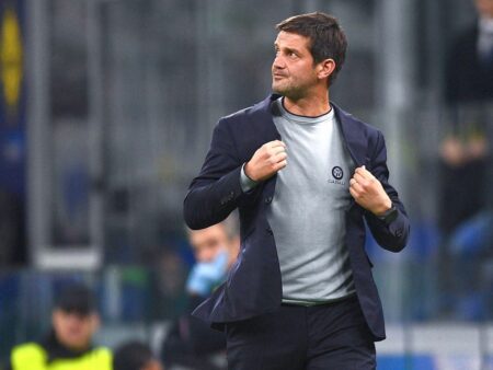 AC Milan, primul „Derby della Madonnina” pentru Cristi Chivu: Echipe probabile și cote de pariu