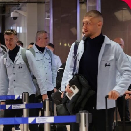 FCSB a plecat spre Belgrad pentru meciul cu Steaua Roșie din Europa League. Fotografii de la aeroport.