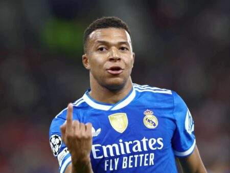 Direct în istorie! Recordul stabilit de Kylian Mbappe cu un hat-trick în doar ȘAPTE minute în Liga Campionilor.