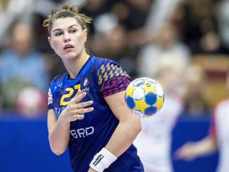 „Și acum mă îngheață pe piele!” » Oana Manea, analiză detaliată după debutul României la Mondial: „Ce personalitate! N-are deloc emoții”