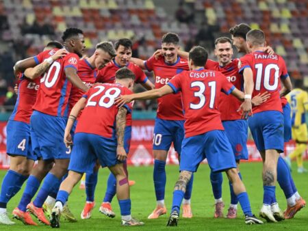 Probleme de sănătate pentru un jucător de la FCSB: „Vom consulta staff-ul medical pentru a lua o decizie”