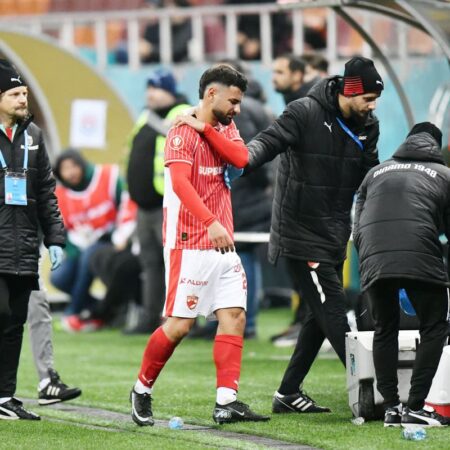 Lovitură greu de suportat pentru Dinamo: „Va sta departe patru luni”