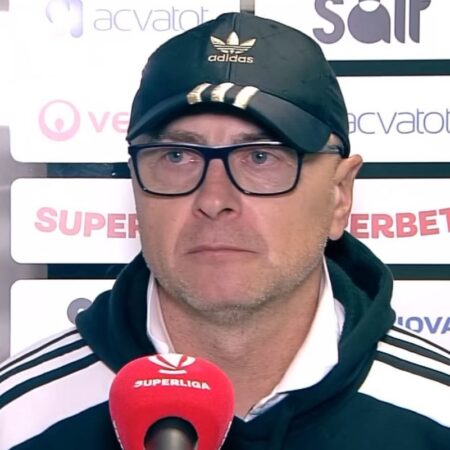 „Se părea că avea o listă cu persoanele de la care trebuia să ia cartonașe”