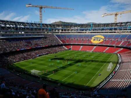 Amenzi semnificative pentru compania care a angajat muncitori la Nou Camp: „Ne-au înșelat! Dacă știam, nu venim!”