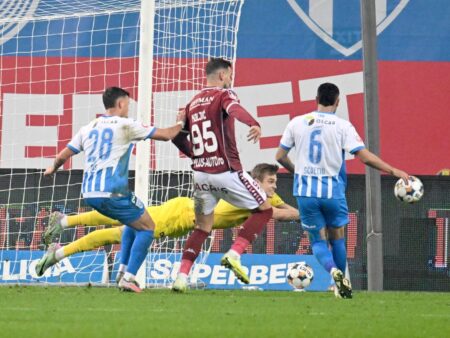 O echipă se distanțează în jumătatea sezonului regulat! Ce spun cotele pentru câștigarea titlului în Superligă