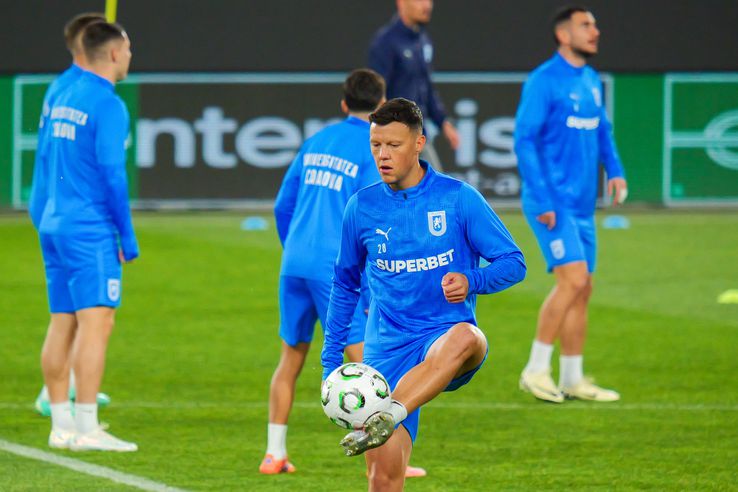 Universitatea Craiova, antrenament oficial la Rapid Viena înaintea meciului