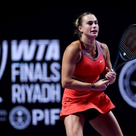 Aryna Sabalenka, din nou în finala WTA Finals! Confruntare palpitantă în reeditarea finalei de la US Open