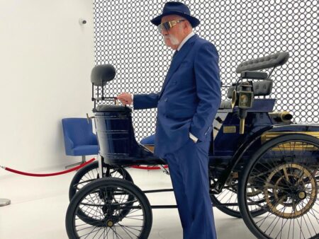 „I-am predat-o șefului meu. Un exemplar m-a costat 12 milioane.”