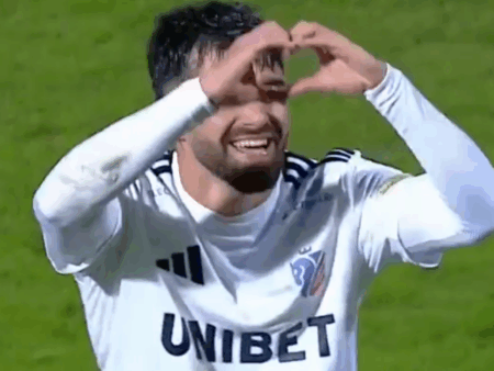 Voleu spectaculos în Botoșani – Dinamo își schimbă liderul în Superliga » Portarul a sărit în van