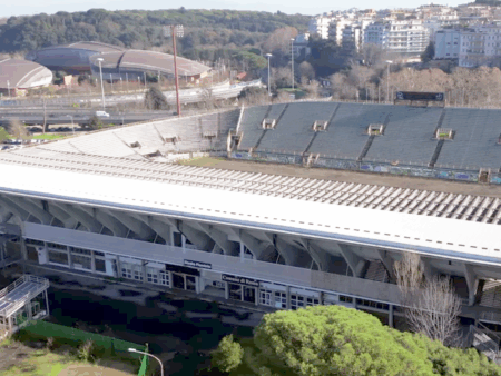 Arena cu 25.000 de locuri din centrul orașului roagă ajutor: nu s-a jucat aici de 30 de ani