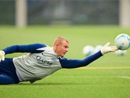 Cristi Chivu l-a întâlnit pe „noul Donnarumma”! » Inter i-a prelungit contractul portarului de 2 metri