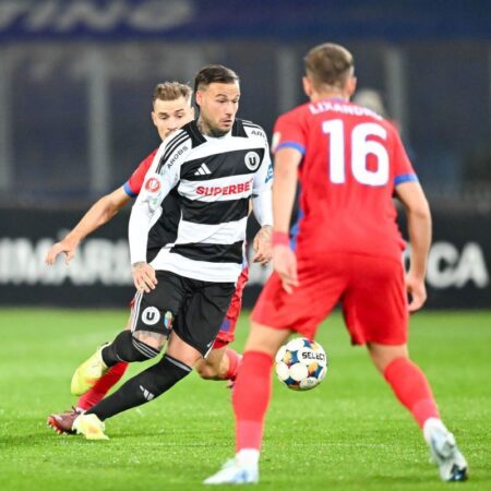 Clujenii contestă arbitrajul după eliminarea lui Murgia în înfrângerea cu FCSB: „Ar fi trebuit să simtă presiunea”