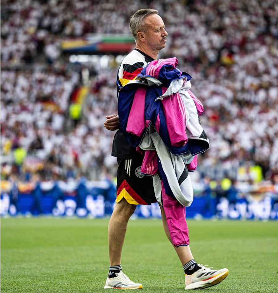 Thomas Mai (59 de ani) a fost din 1990 managerul de echipament al naționalei Germaniei S-a retras, dar va merge în America!