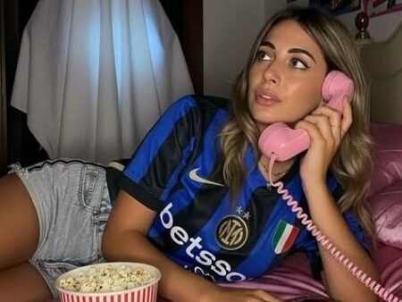 Cea mai dedicată fană a lui Inter a avut o reacție vehementă: „Trebuie să-i cereți scuze lui Cristi Chivu!”