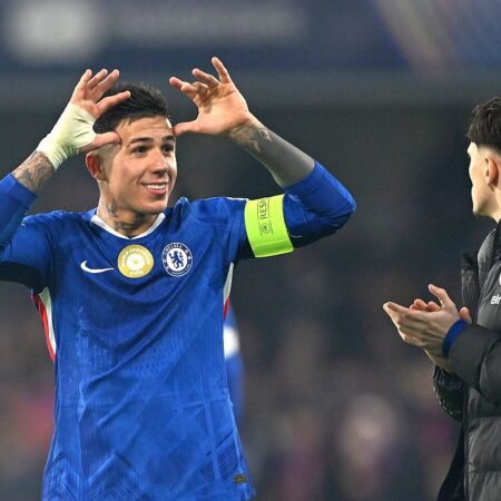 „Din acest motiv nu va concura pentru titlu”