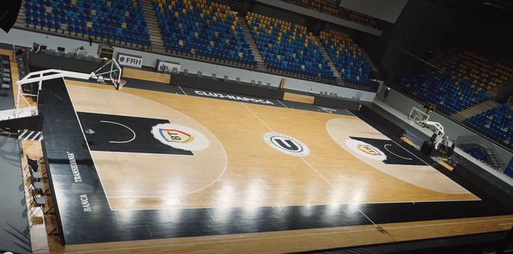 Sala din Turda, modificată pentru meciul lui U-BT Cluj-Napoca