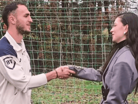 Cleopatra Stratan s-a întâlnit cu Ghiță la poartă, în cantonamentul naționalei României! Momente surprinzătoare în imagini