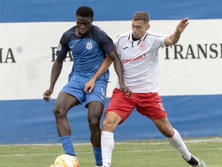 „L-am pregătit pentru tine, ia-l și marchează 10 goluri!”