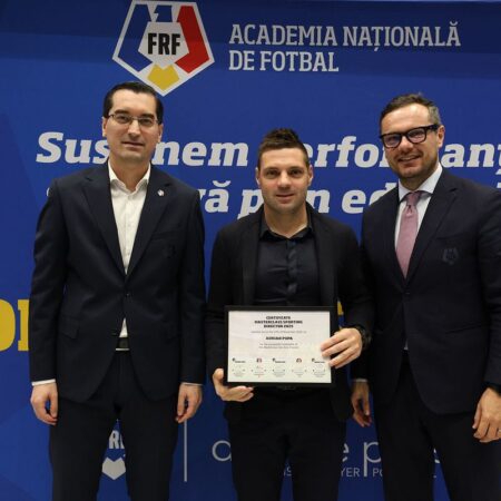 „Ai accepta o propunere de la FCSB?”