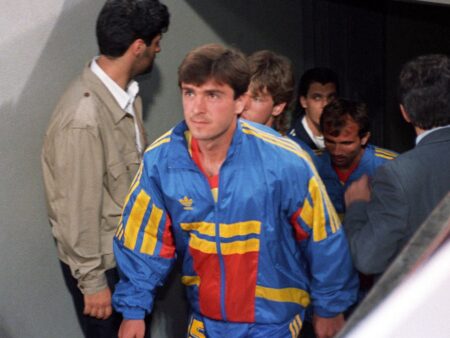 „Îl enervezi pe Lucescu, dar cum ar putea pleca acum?”