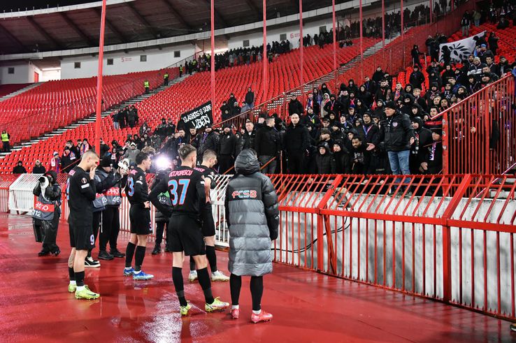 Imagini de la finalul meciului Steaua Roșie - FCSB // FOTO: Cristi Preda (GSP.ro)