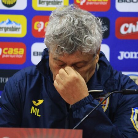 L-au surprins îndemnându-l pe Lucescu și au reacționat vehement: „Arogant, om frustrat”