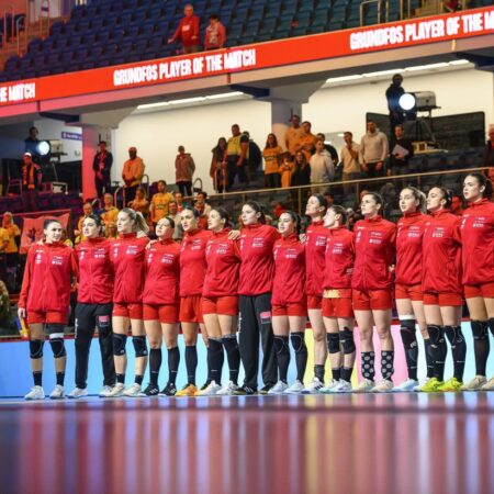 Iată cele 18 handbaliste care își propun să facă istorie pentru România la CM + 10 jucătoare „dispărute” în ultimul an