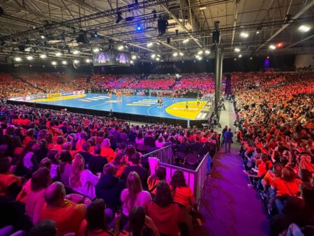 Repriză uluitoare în Rotterdam Ahoy, la Campionatul Mondial de handbal feminin! Un SINGUR gol înscris în 20 de minute.