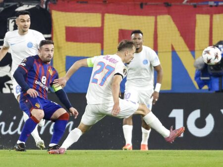 FCSB, ținta ironiilor! Reacția elvețienilor după începutul tumultuos al meciului cu FC Basel: „Joacă echipa de handbal?”