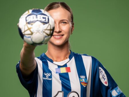 „Este o mândrie să pot să reprezint România”