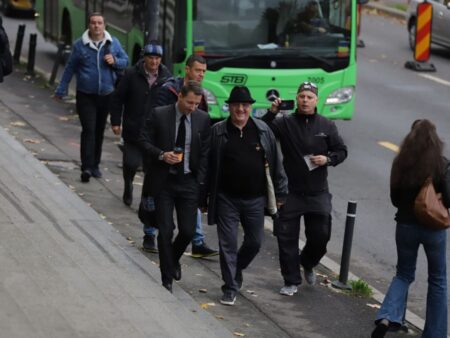 Marian „Ceaușescu”: O nouă „întâlnire” cu Dumitru Dragomir » Locul întâlnirii de astăzi și „cadourile” primite de fostul șef al LPF: „Dă, bă, banii înapoi!”